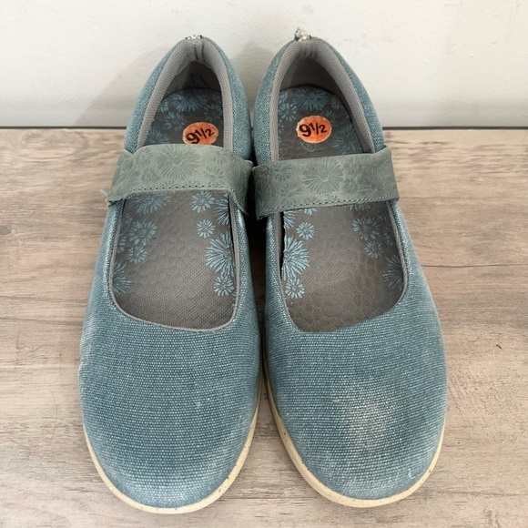 CHACO GALA MARY JANES SHOES WOMEN'S 9.5 blUE STYLE J104608 - Picture 2 of 6